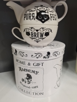 Tea for One Purrfect Brew
